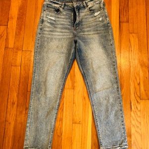 AE Acid Wash Stretchy Mom Jean
